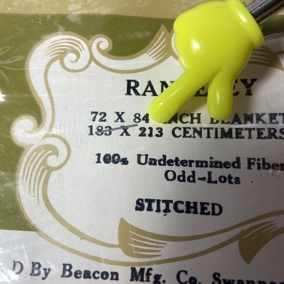 New Vintage 1960s–70s Beacon Rangeley Blanket 72x84 Wool Blend USA Made NIP - Picture 6 of 12